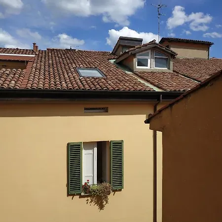 Ottavo Portone *