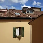 Ottavo Portone *